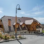 Menart Estate Cerklje na Gorenjskem