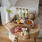 Apartma Menart Estate *