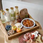 Apartma Menart Estate *