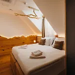 Apartma Menart Estate