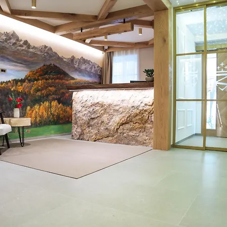 Menart Estate * 戈雷尼斯卡地区采尔克列