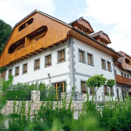 Διαμέρισμα Menart Estate