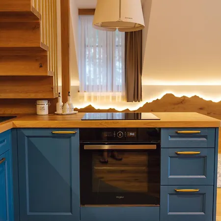 Menart Estate Apartment