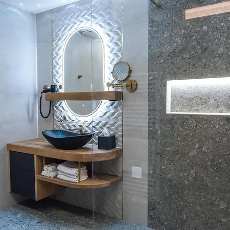 Appartement Menart Estate