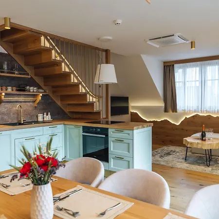 公寓 Menart Estate