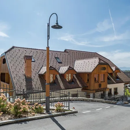 Menart Estate 戈雷尼斯卡地区采尔克列