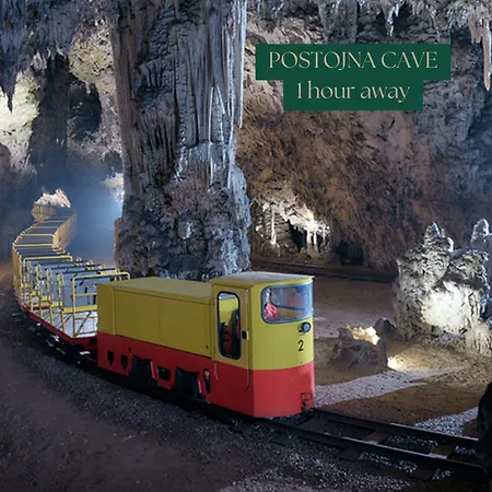 Menart Estate Apartamento Cerklje na Gorenjskem