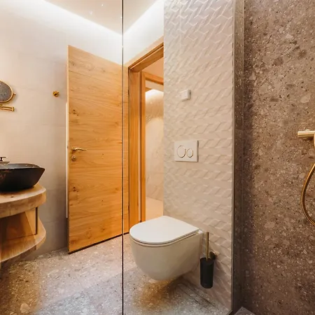 Apartman Menart Estate *