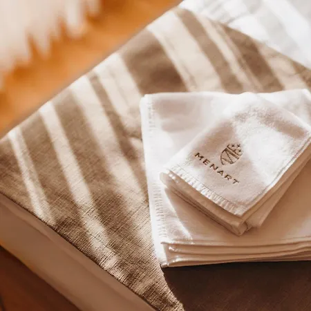 Menart Estate Apartman *