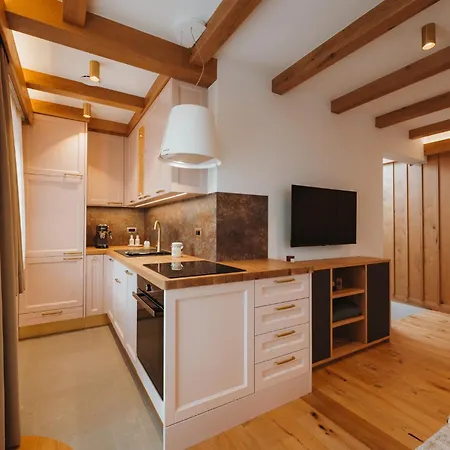 Menart Estate * Cerklje na Gorenjskem