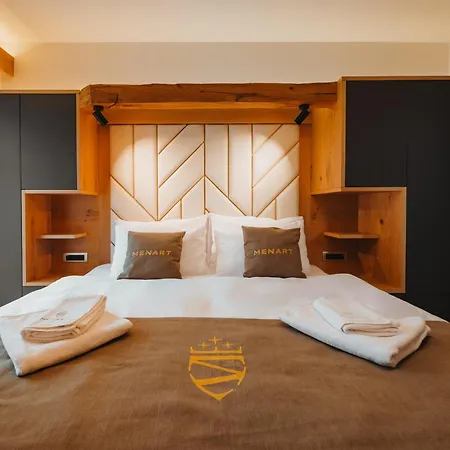 Menart Estate Apartman *
