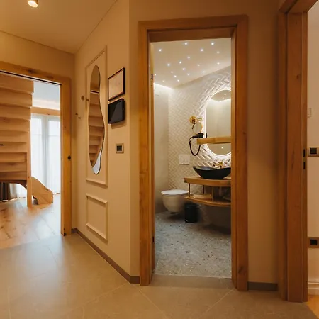 Menart Estate *