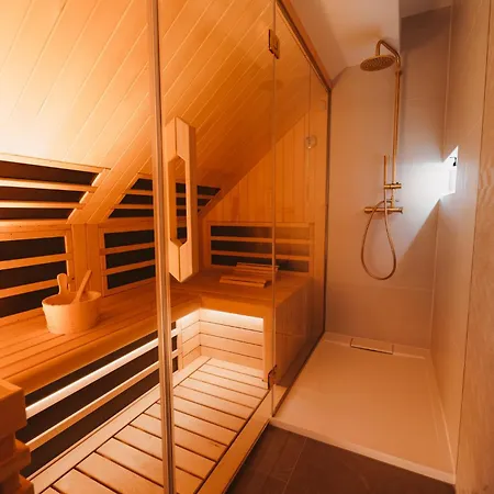 Menart Estate Apartman *