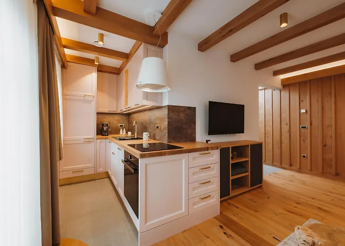 Menart Estate * Cerklje na Gorenjskem