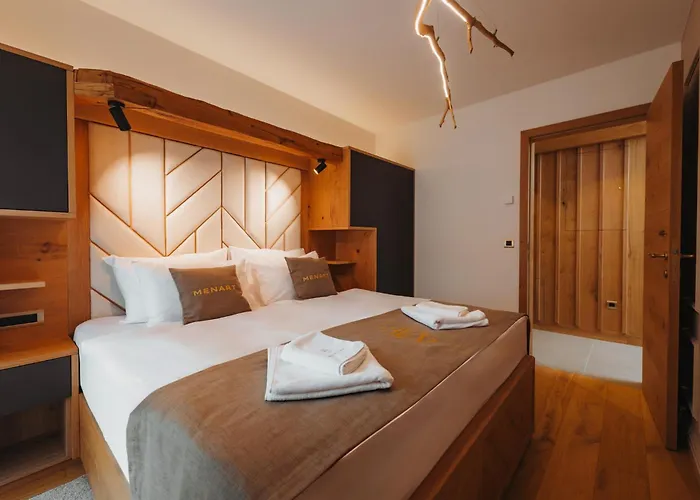 Menart Estate Appartement