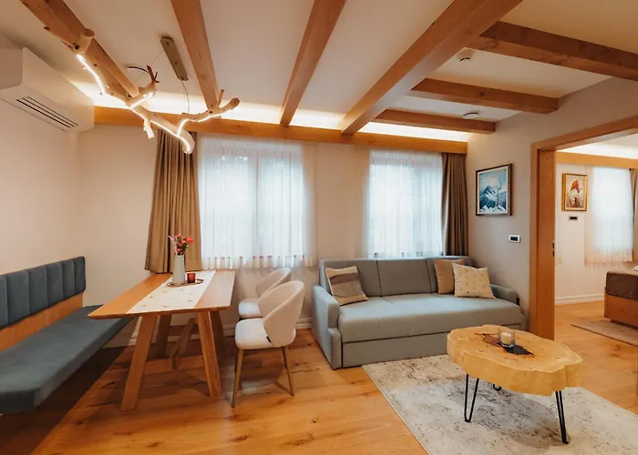 Appartement Menart Estate *