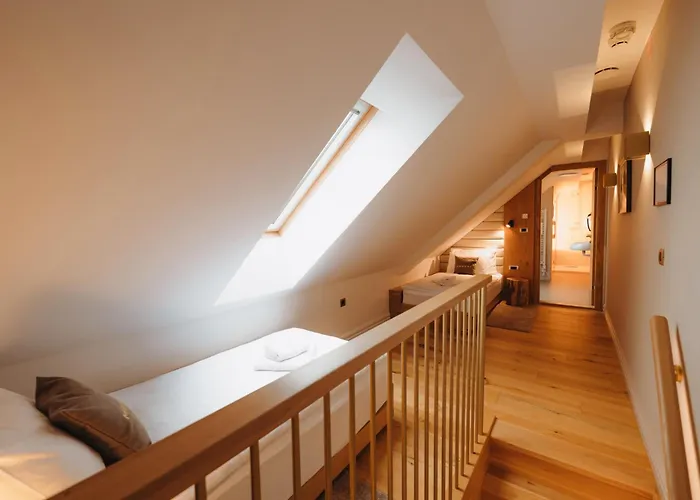 Menart Estate Cerklje na Gorenjskem