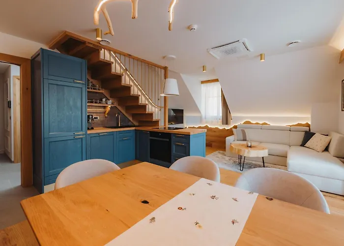 Menart Estate Appartement *